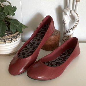 Size 13 Red Flats